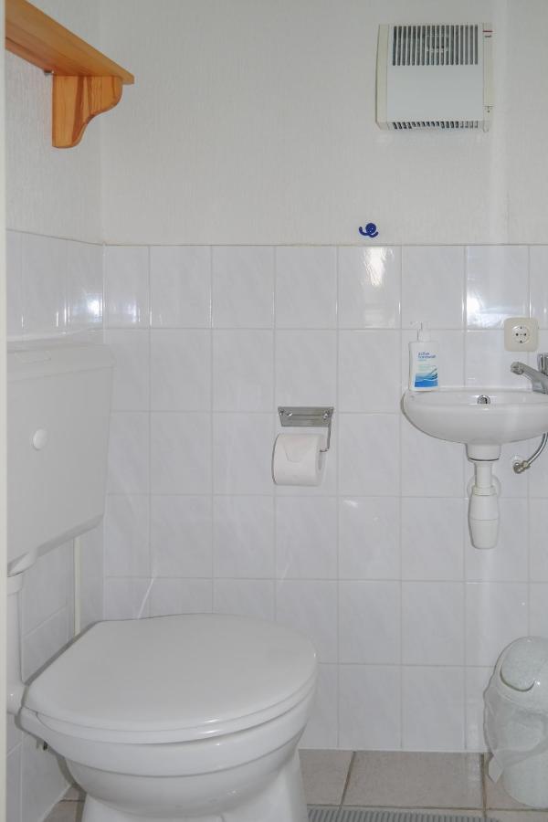 Marilu 6 Pers Allergy-Friendly House On A Typical Dutch Canal And Quiet Place Vila Anjum Exterior foto