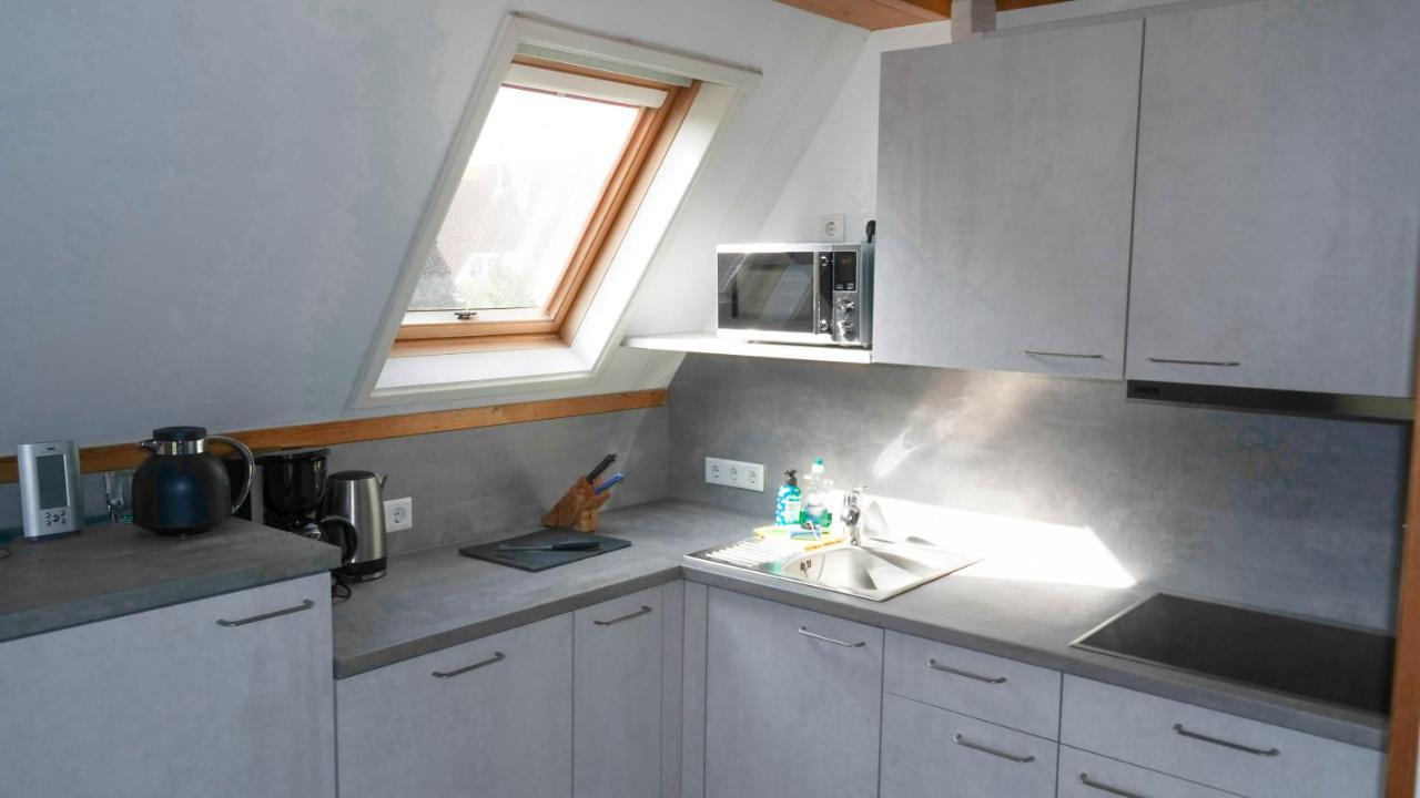 Marilu 6 Pers Allergy-Friendly House On A Typical Dutch Canal And Quiet Place Vila Anjum Exterior foto